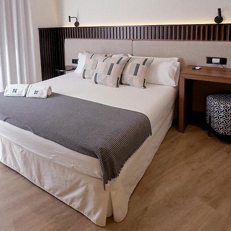 Isa Sevilla Suites Luaran gambar
