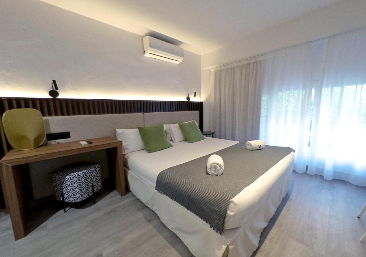 Isa Sevilla Suites Luaran gambar